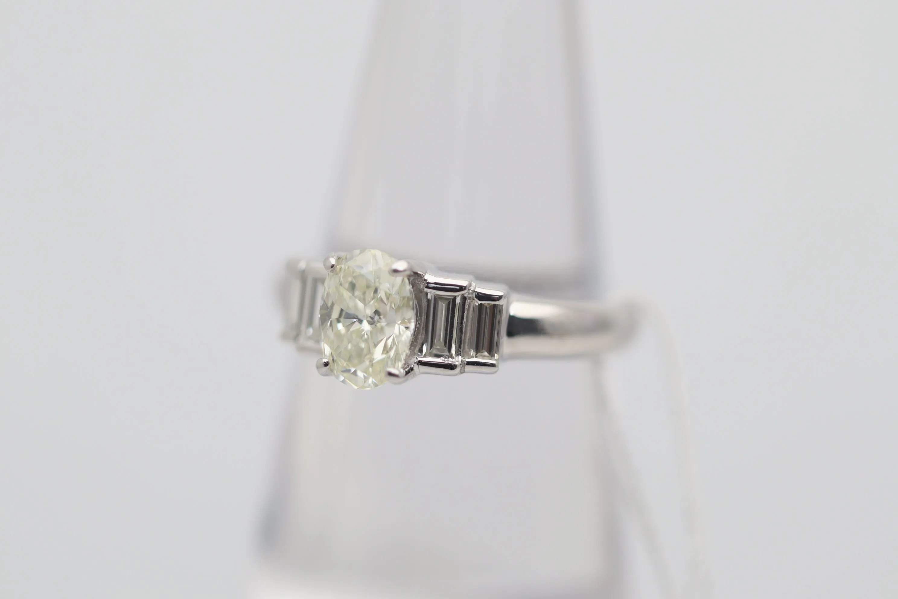 1.04 Carat Oval Diamond Platinum Engagement Ring