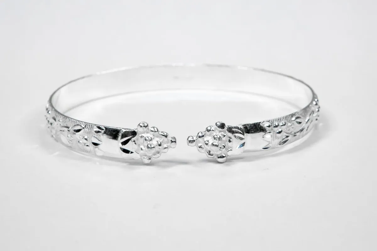 Flat  Bangle Extra Wide Grape Vine Pattern Grape Heads