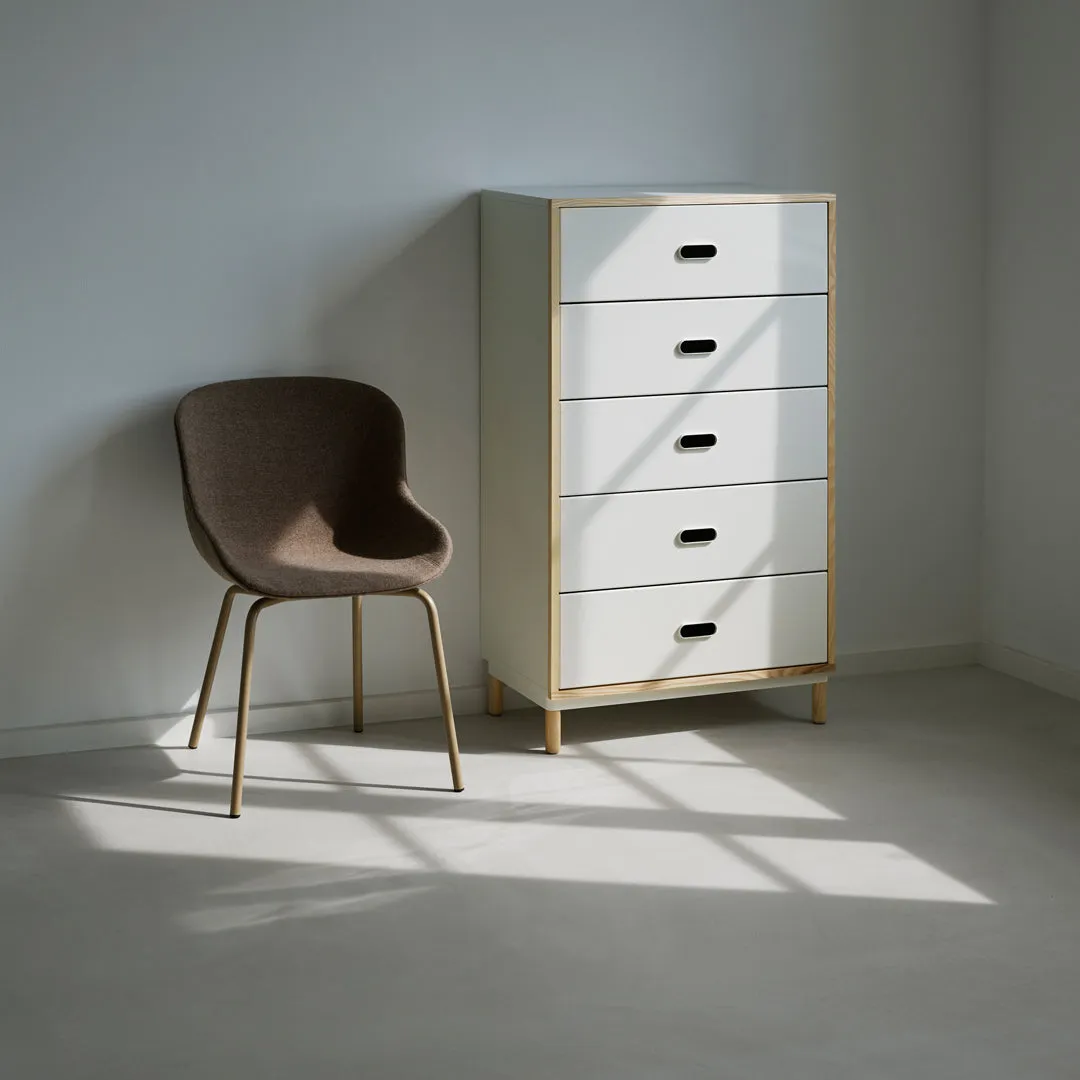 Kabino Dresser w/ 5 Drawers