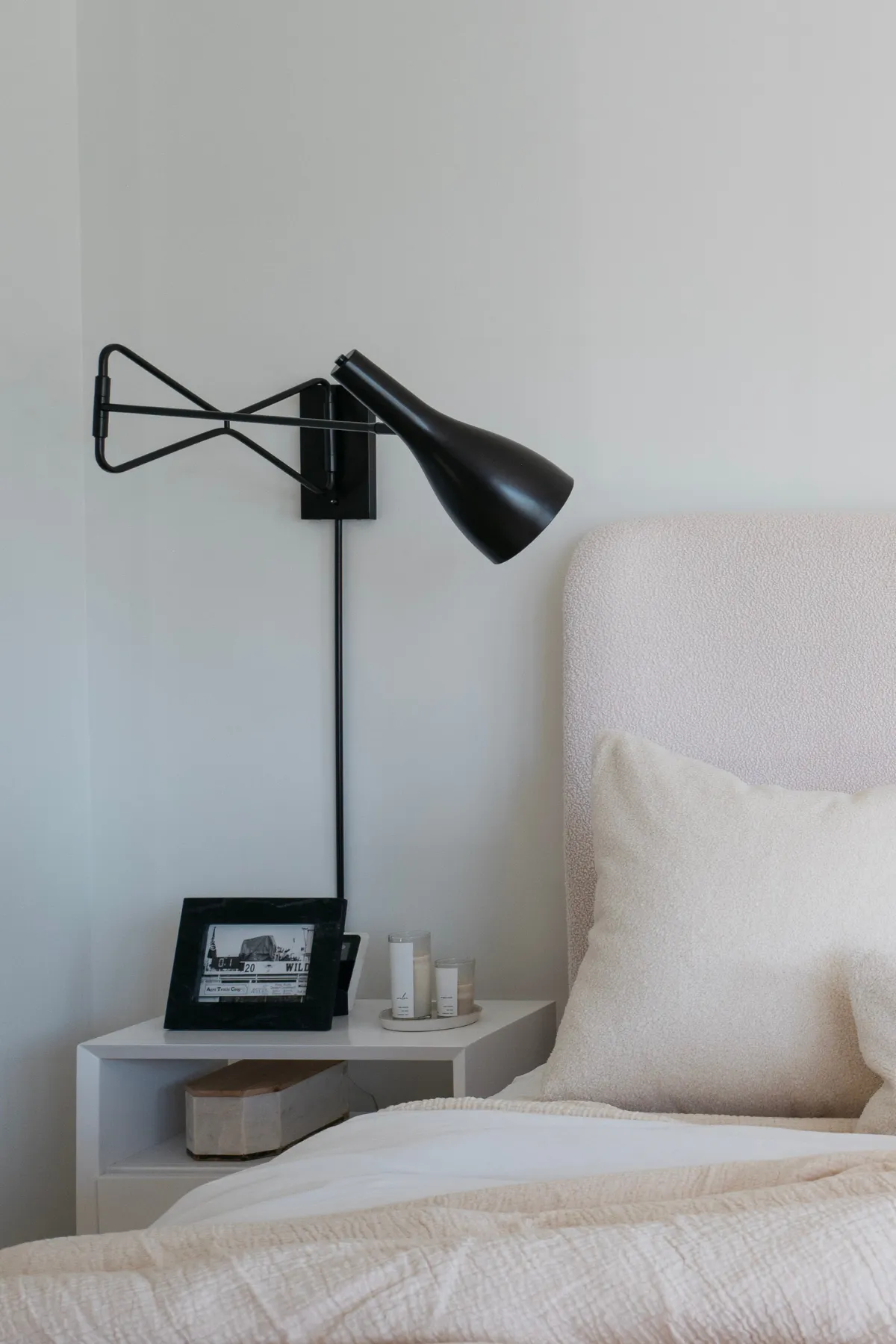 Trace Sconce